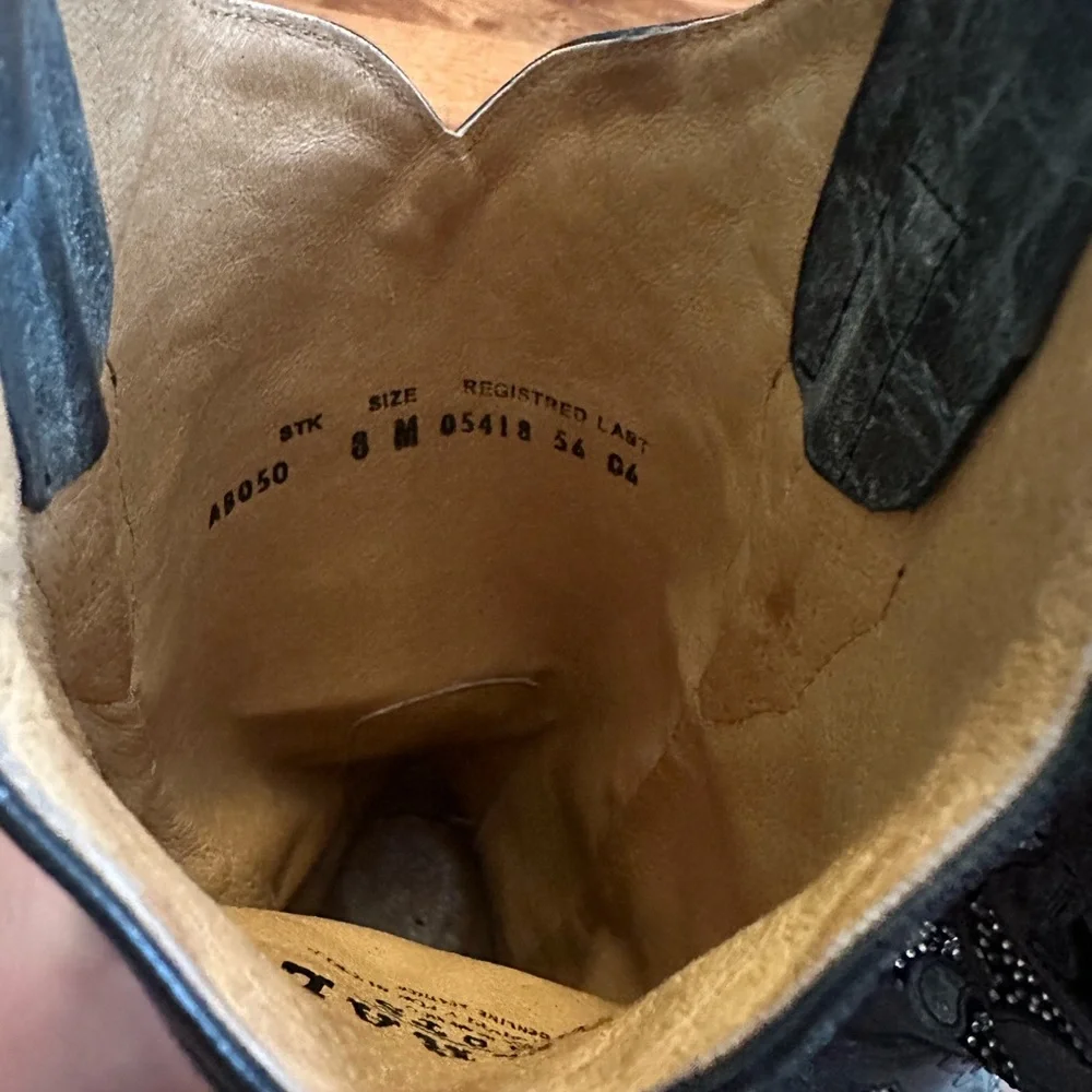 Size 8M Corral Women’s Boots - Picture 8 of 8